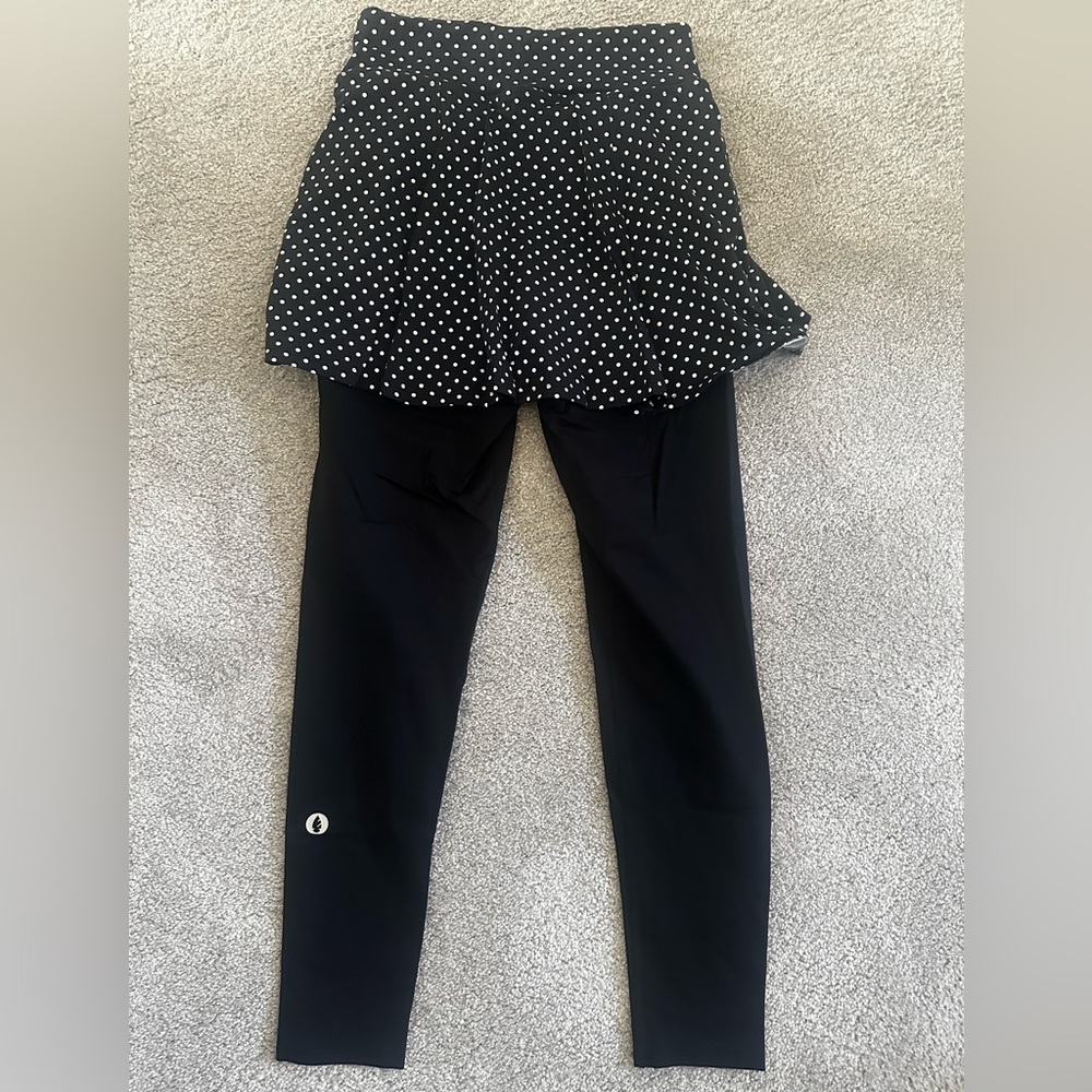 Dona Jo Black Polka Dot Skirted Leggings